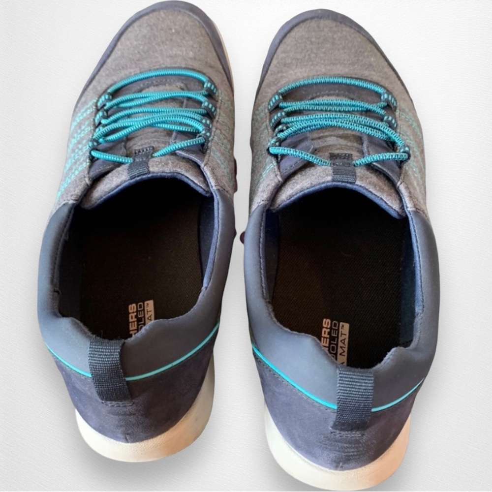 Women’s Clarks Sneakers 11 Grey Blue Slip On Skechers Air Cooled Goga Mat Insole - Picture 4 of 9